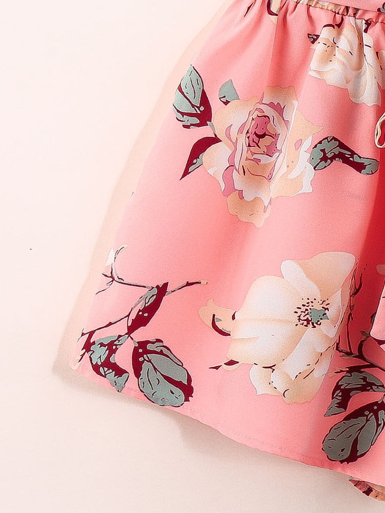 Finjani Allover Floral Print Paperbag Waist Belted Shorts Plus Size Women's Loose And Casual Summer Outfit